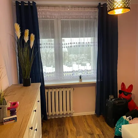 Mieszkanie 3-pokojowe *